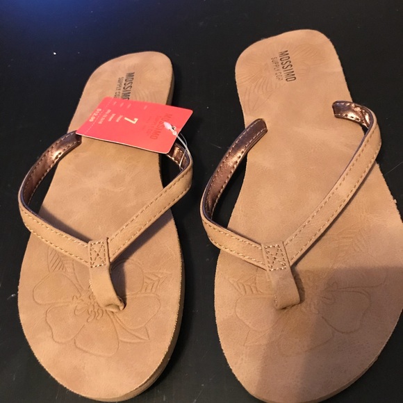mossimo flip flops womens
